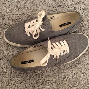 Grey Casual Sneakers